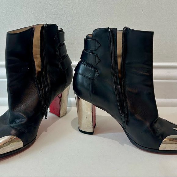 Christian Louboutin Black Leather Ankle Boots with Silver Cap Toe & Heel - Picture 3 of 16